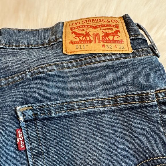 Levi's 511 Shorts Denim Slim Fit DYI Cutoff Jean Boho Coastal Festival Size 32 - Picture 2 of 9